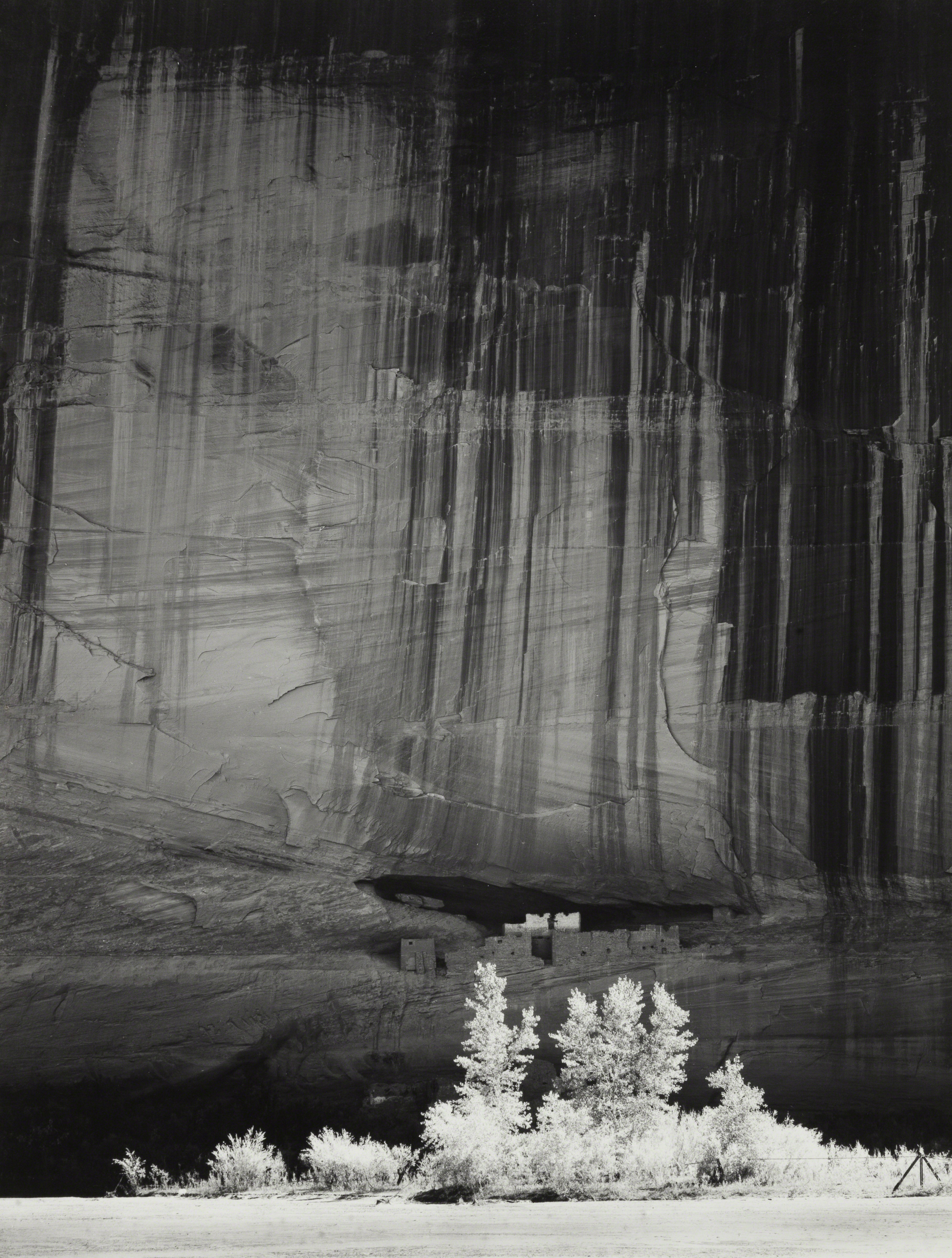 Руины Белого дома, каньон де Шелли, 1949. Фотограф Энсел Адамс