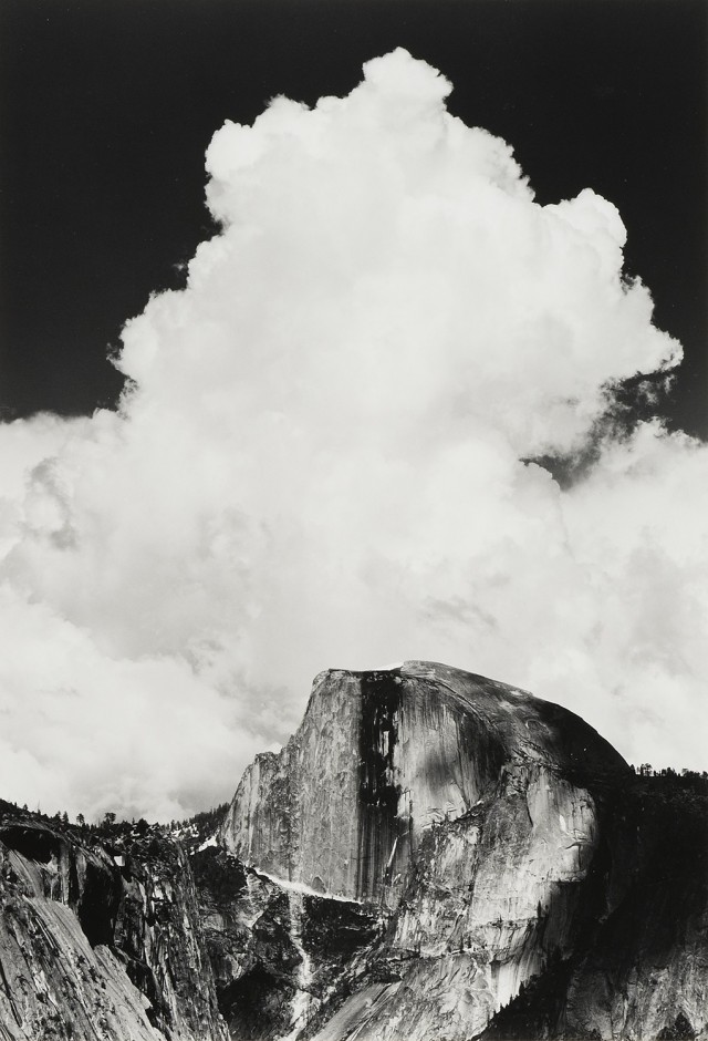 Хаф-Доум, Грозовое облако, 1956. Фотограф Энсел Адамс