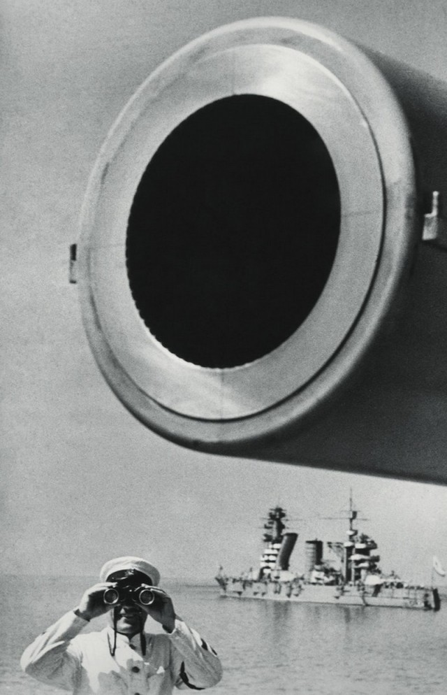 В дозоре, 1936. Фотограф Яков Халип