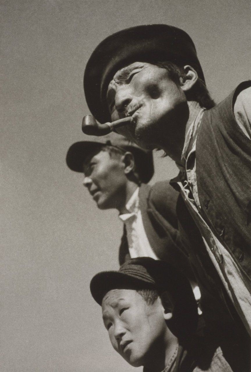 Три поколения, 1931. Фотограф Григорий Зельма
