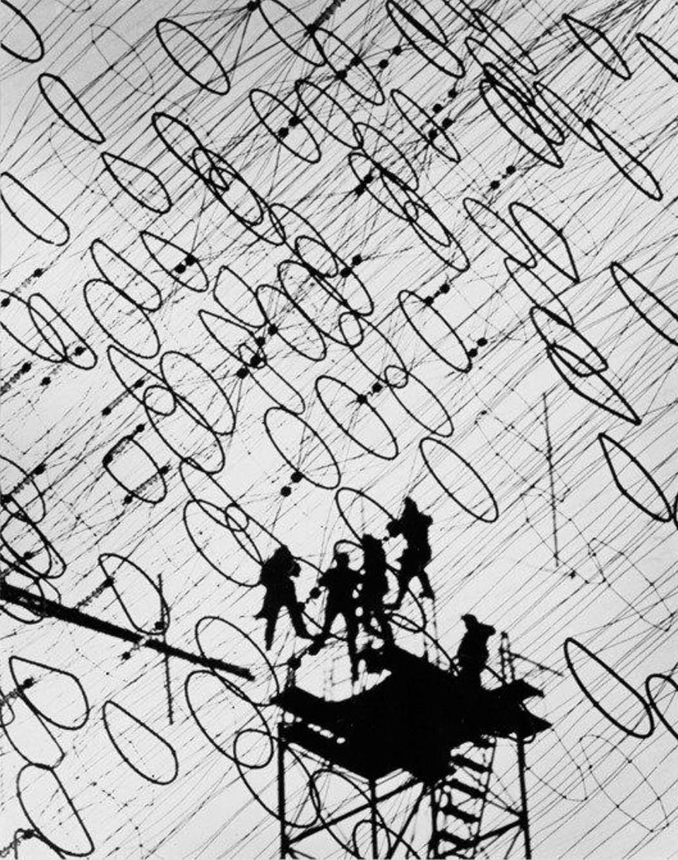 Подключение телеграфных кабелей, 1958. Фотограф Яков Рюмкин