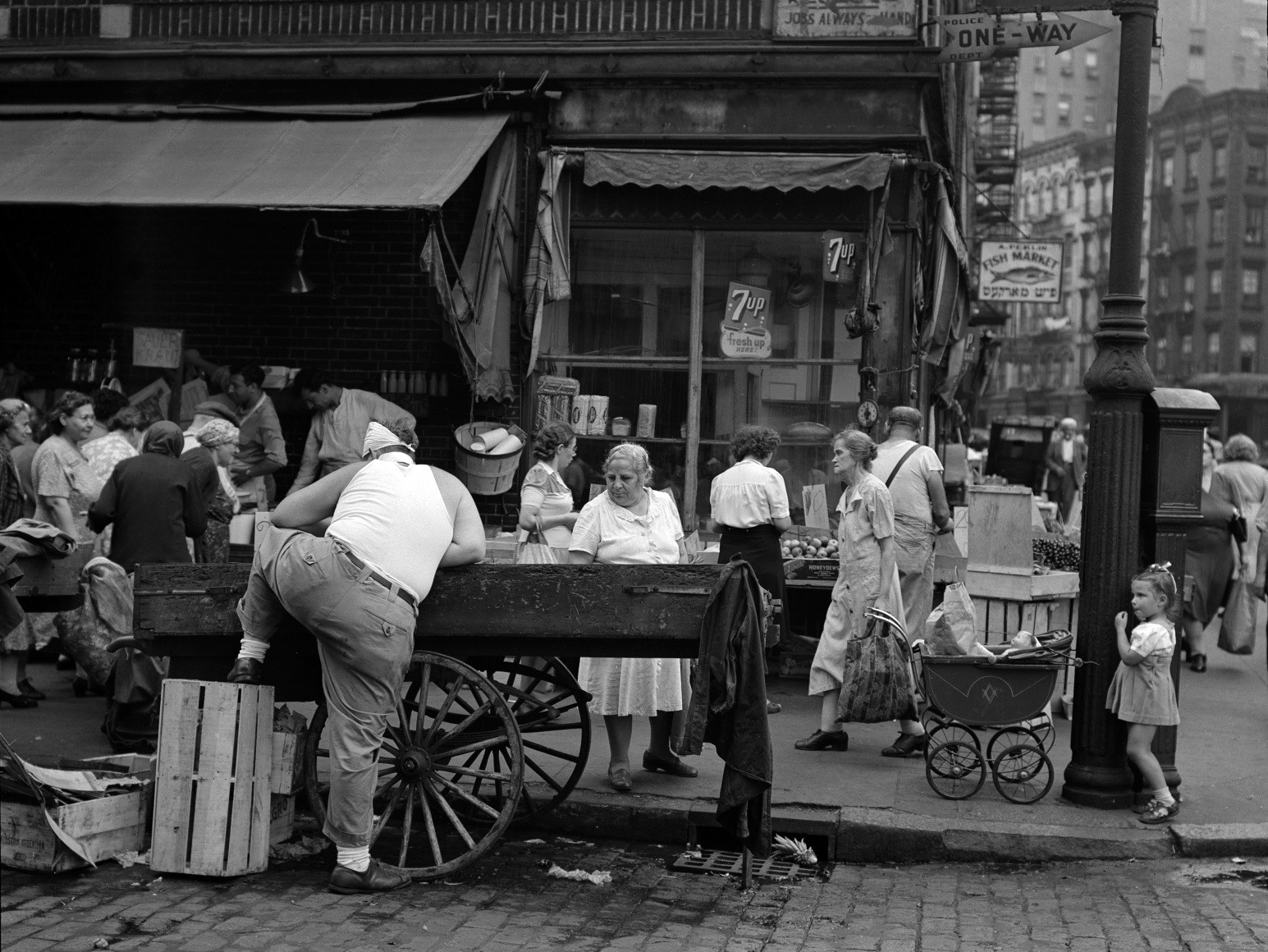 Саффолк и Хестер-стрит, Нью-Йорк, 1946. Фотограф Тодд Уэбб