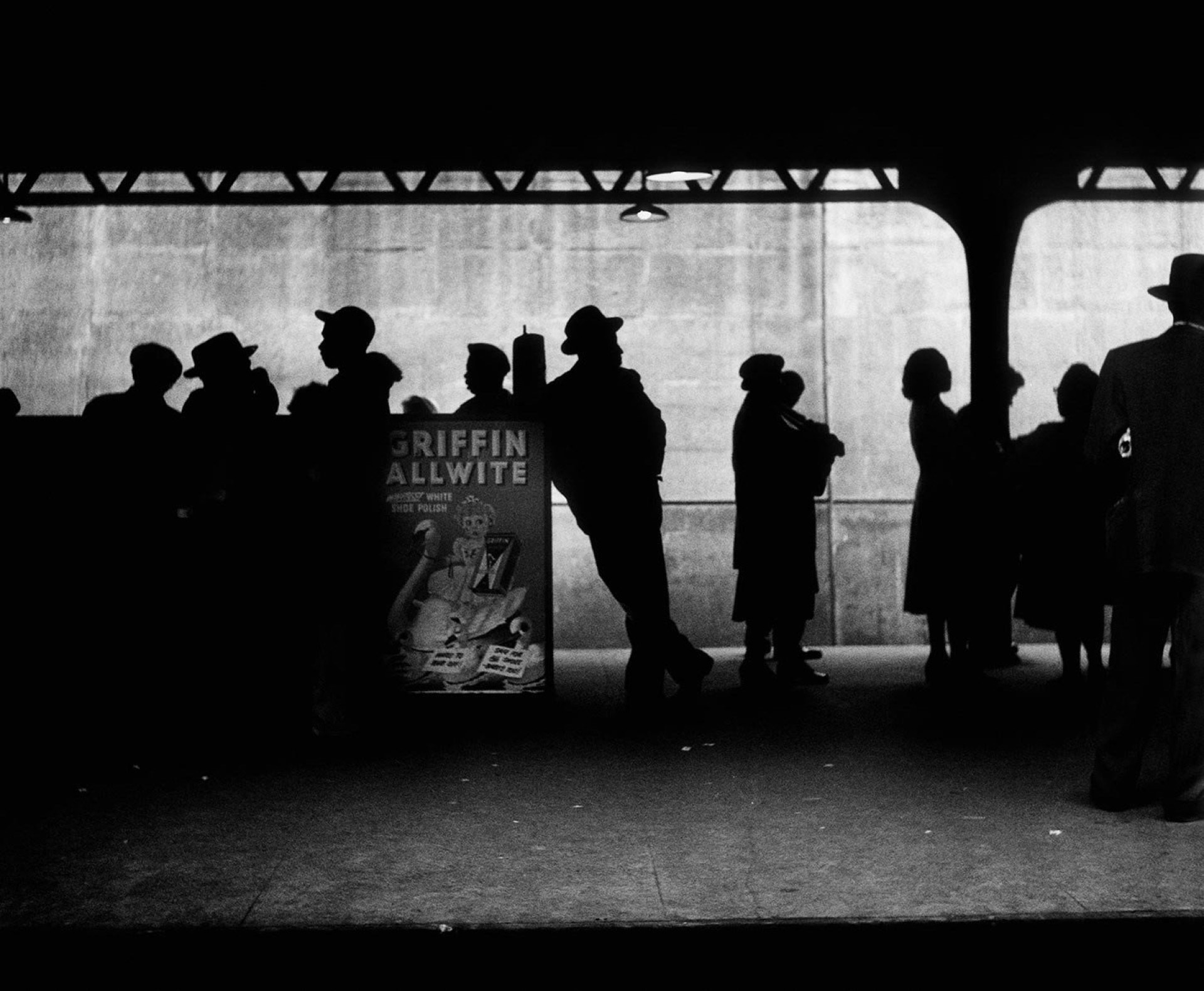 Силуэты, Нью-Йорк, 1948. Фотограф Эллиотт Эрвитт