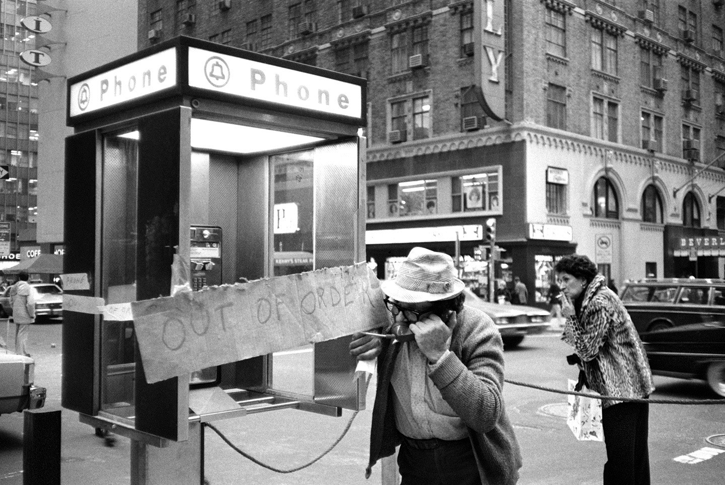 На углу 50-й улицы и Лексингтон-авеню. Нью-Йорк, 1980. Фотограф Кэрри Боретц