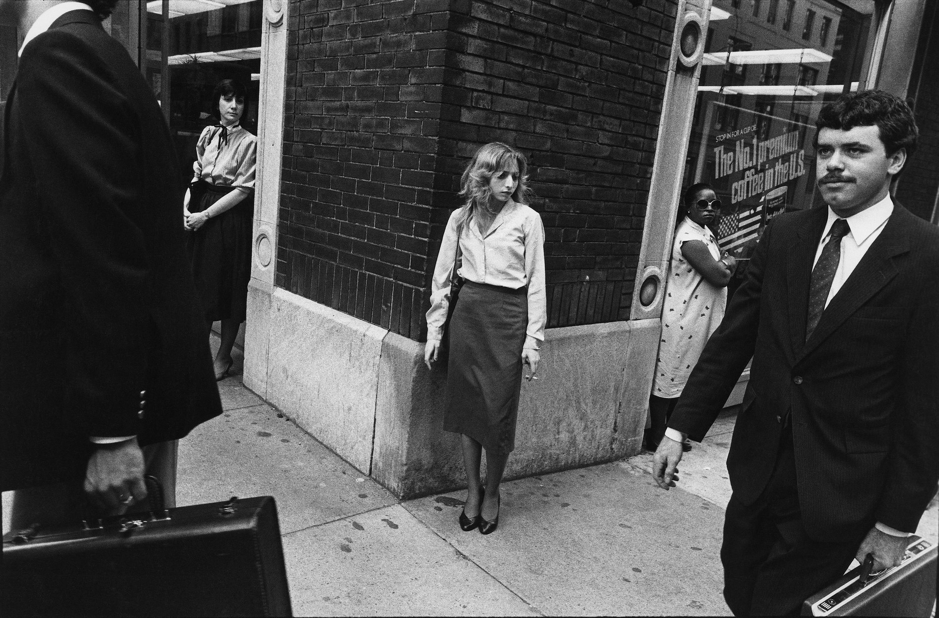 На углу Мэдисон-авеню и 32-й улицы. Нью-Йорк, 1983. Фотограф Ричард Сэндлер
