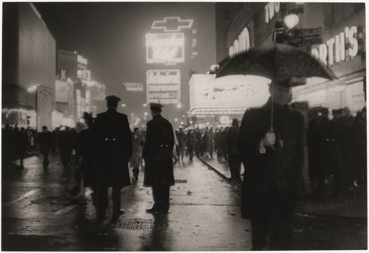 Таймс-сквер, Нью-Йорк, 1962. Фотограф Сабина Вайс