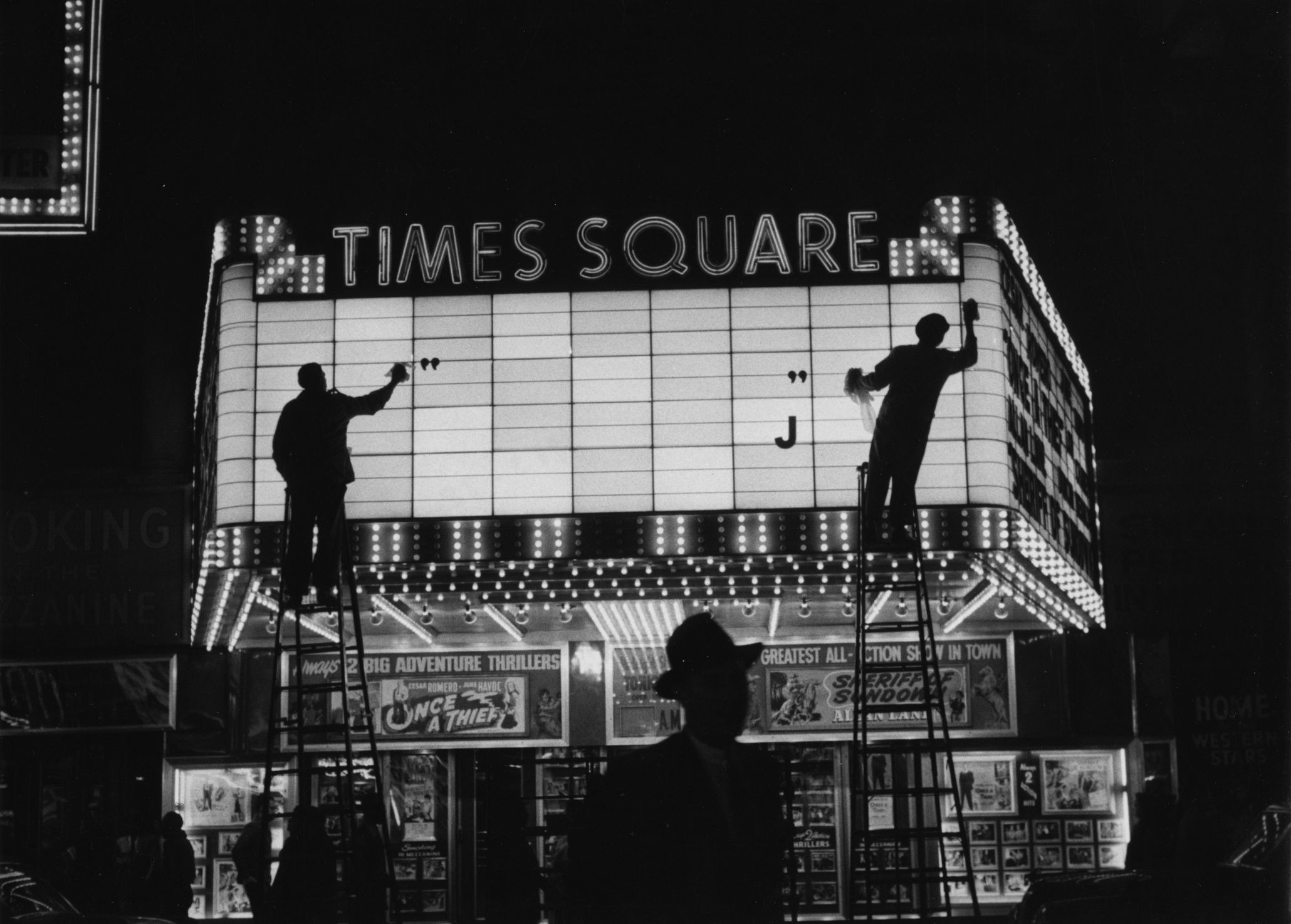 Таймс-сквер, Нью-Йорк, США, 1955. Фотограф Сабина Вайс