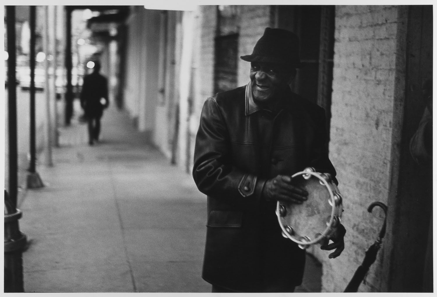 Тамборист, Новый Орлеан, Лос-Анджелес, 1965. Фотограф Леонард Фрид