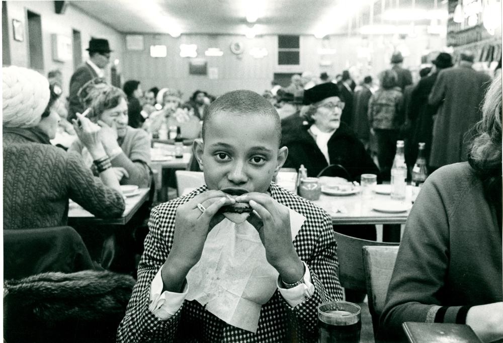 Обед в магазине сэндвичей в Нью-Йорке, 1936. Фотограф Леонард Фрид