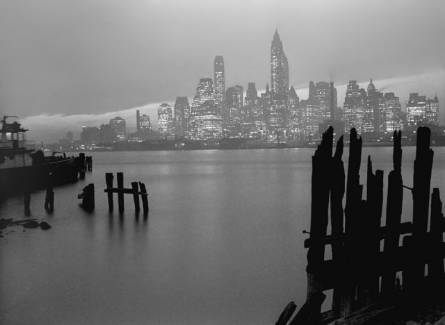 Горизонт Манхэттена, Нью-Йорк, 1946. Фотограф Фред Стайн