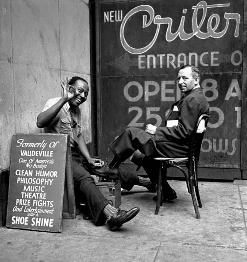 Водевиль, Нью-Йорк, 1946. Фотограф Фред Стайн