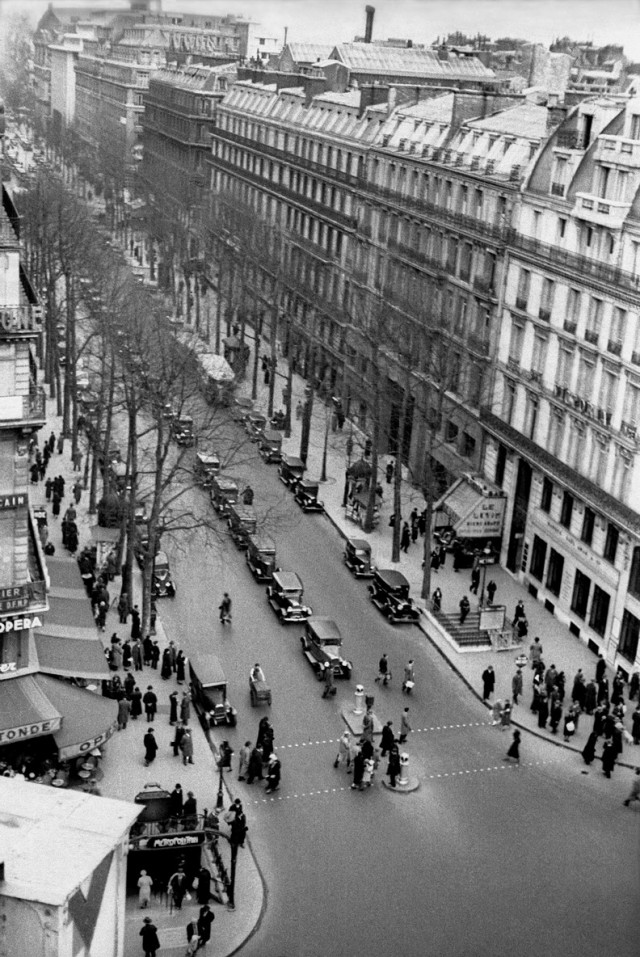 Бульвар, Париж, 1937. Фотограф Фред Стайн