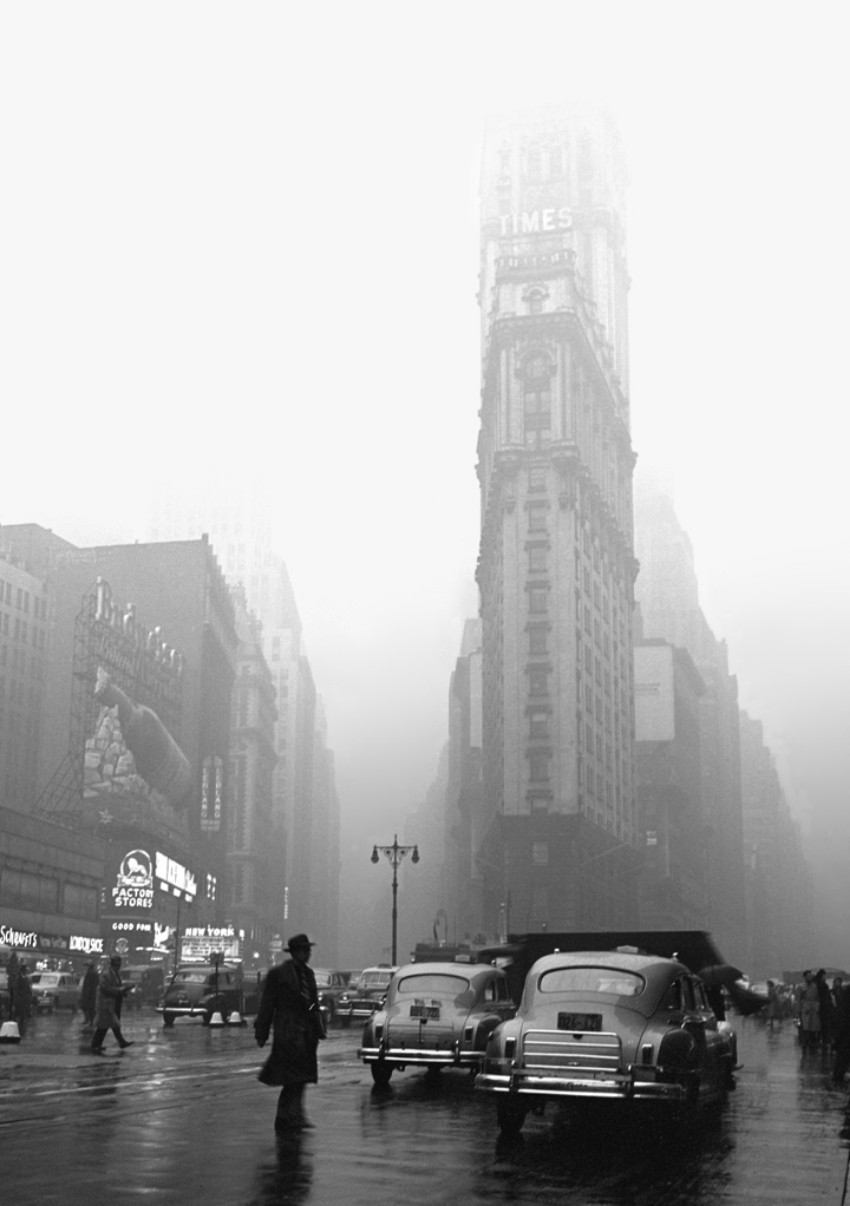 Таймс-сквер, дождливый день, Нью-Йорк, 1949. Фотограф Фред Стайн