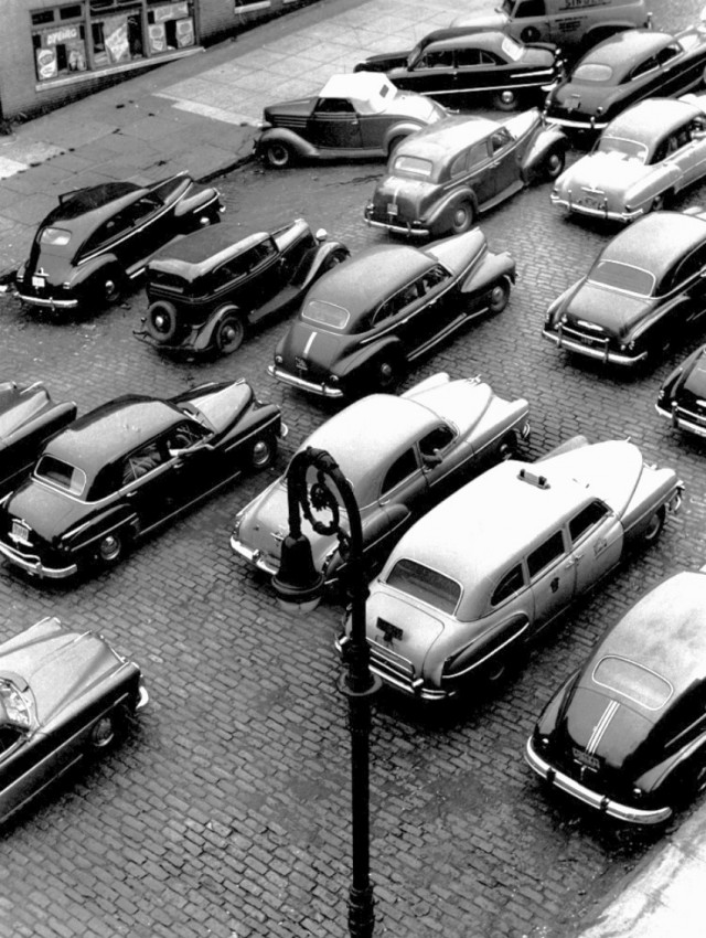Трафик, Нью-Йорк, 1949. Фотограф Фред Стайн
