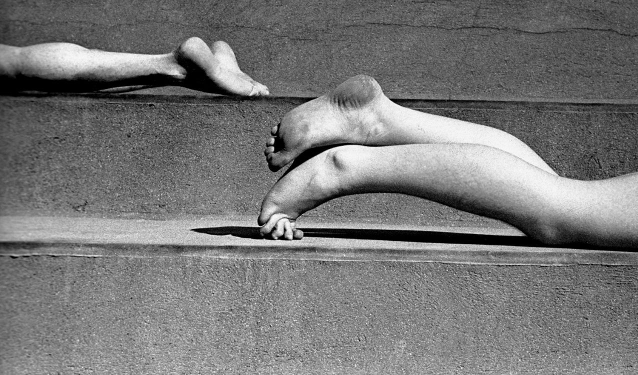 Ноги, Париж, 1935. Фотограф Фред Стайн