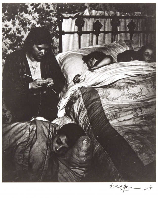 Спальня в Вест Хэме, 1937. Фотограф Билл Брандт
