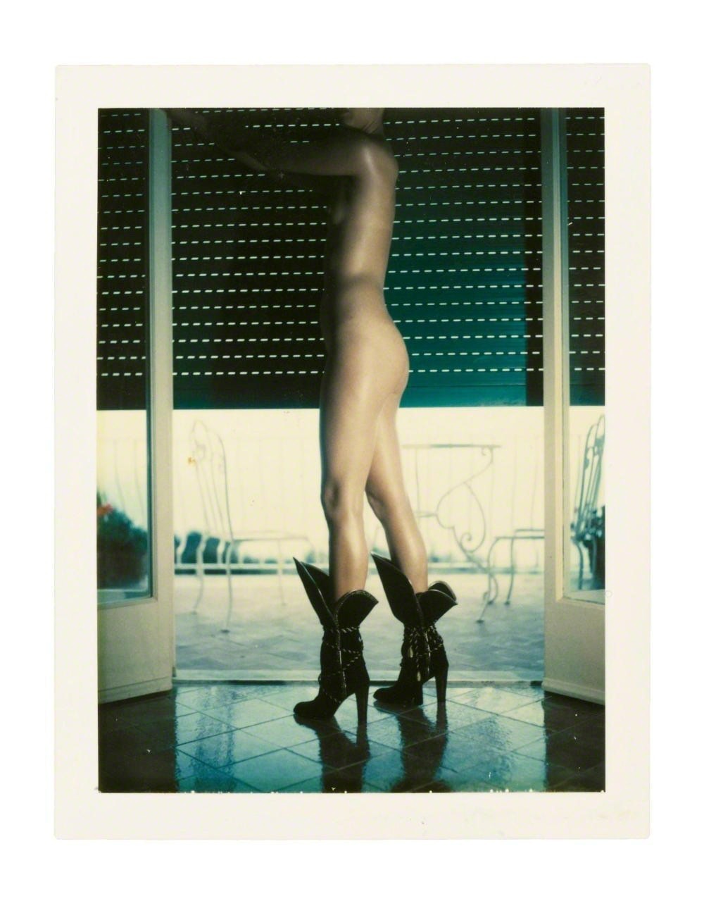 Ботинки Yves Saint Laurent, 1977. Фотограф Хельмут Ньютон