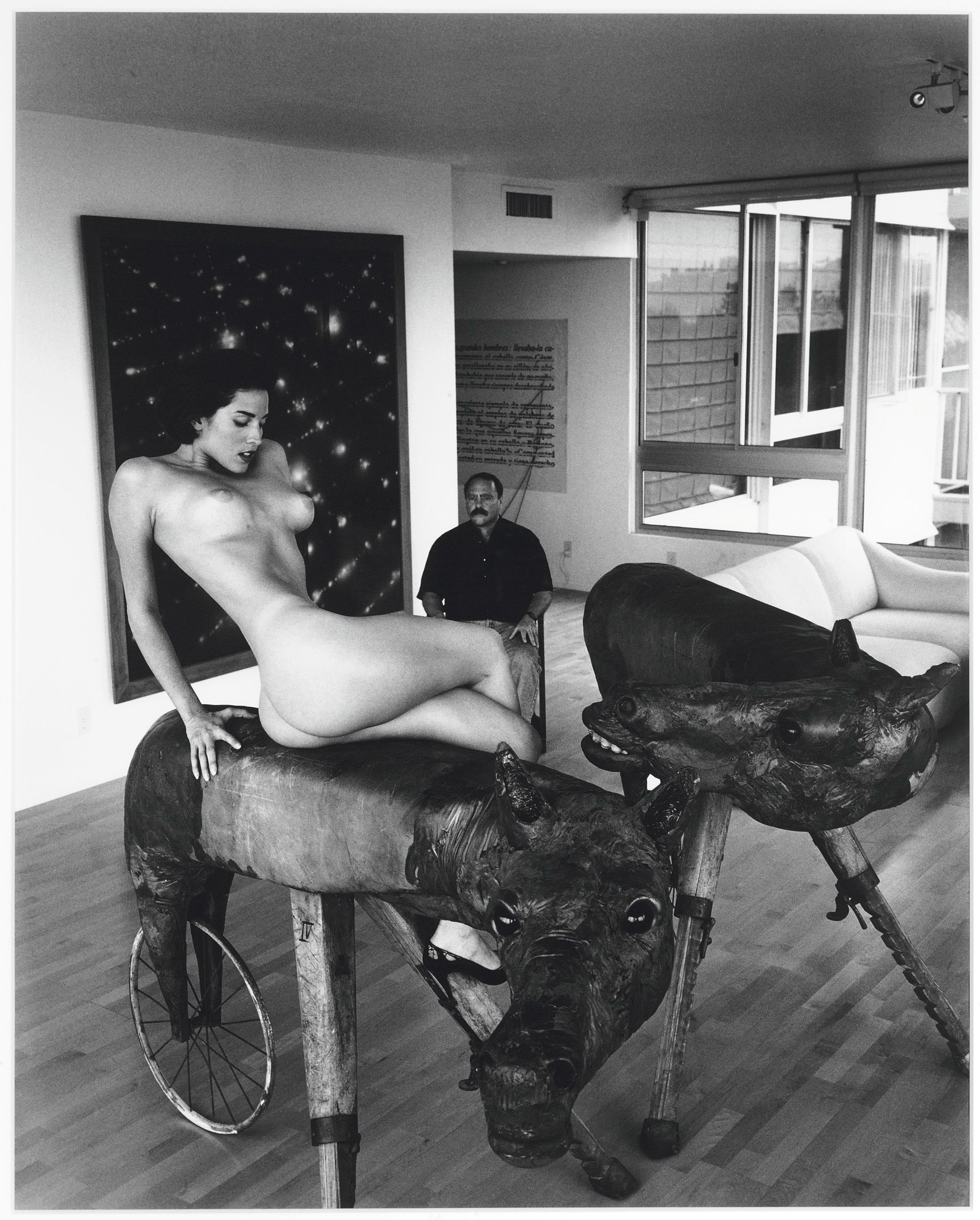 Из серии Domestic Nude, Пасифик-Палисейдс, Калифорния, 1992. Фотограф Хельмут Ньютон