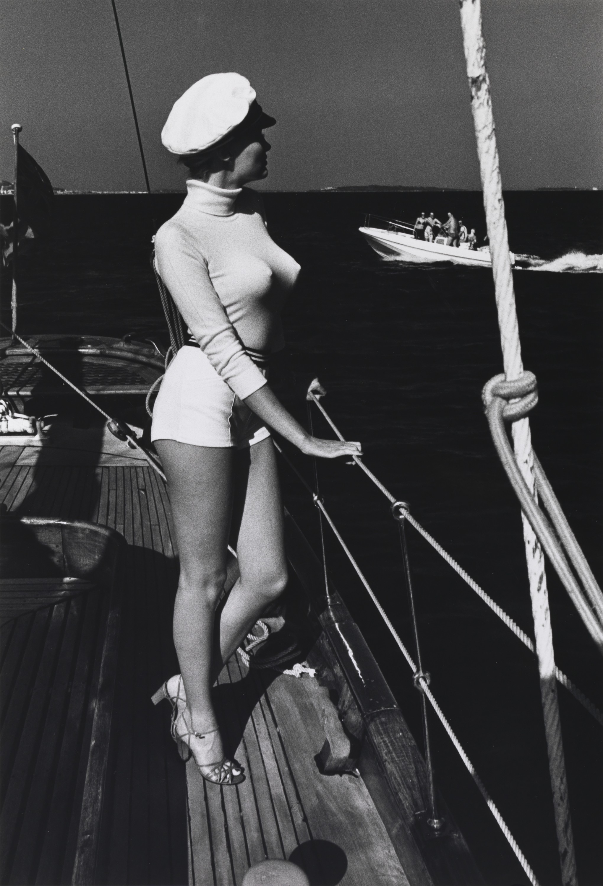 Винни на палубе, у берегов Канн, 1975. Фотограф Хельмут Ньютон