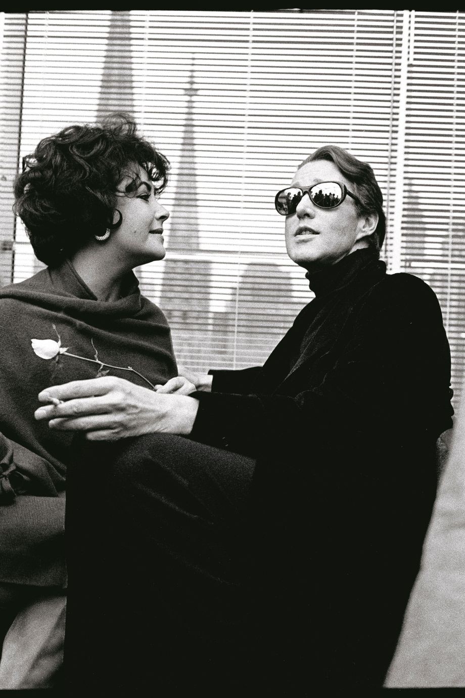 Элизабет Тейлор и Холстон на показе дизайнера, 1978. Фотограф Билл Каннингем