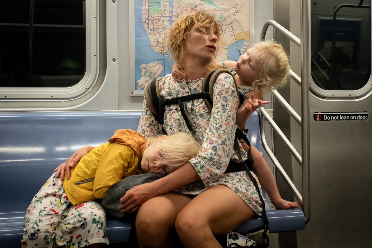 В метро Нью-Йорка. Фотограф Пол Кессель