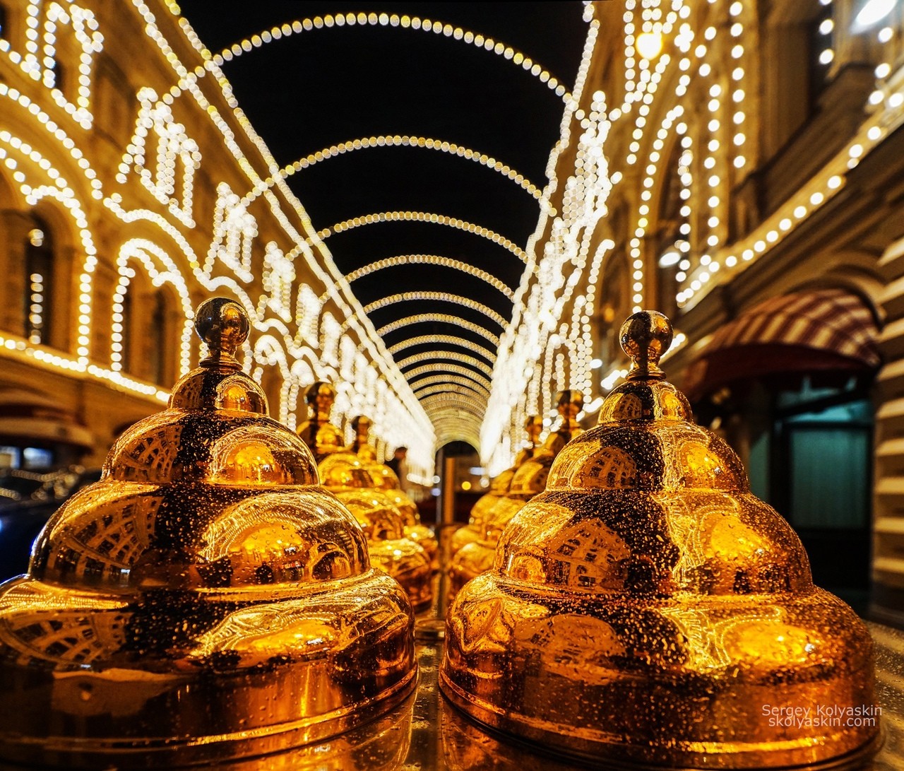 Golden domes, Moscow. Photographer Sergey Kolyaskin
