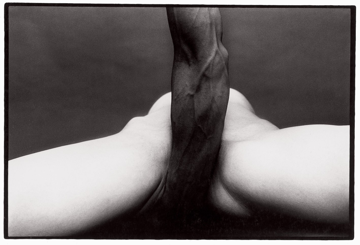 Объятия-48, 1970. Фотограф Эйко Хосоэ
