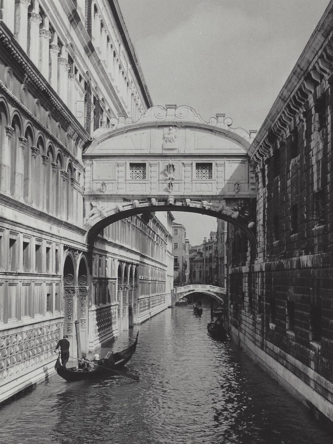 Мост Вздохов, Венеция, 1957–1963. Фотограф Кис Шерер