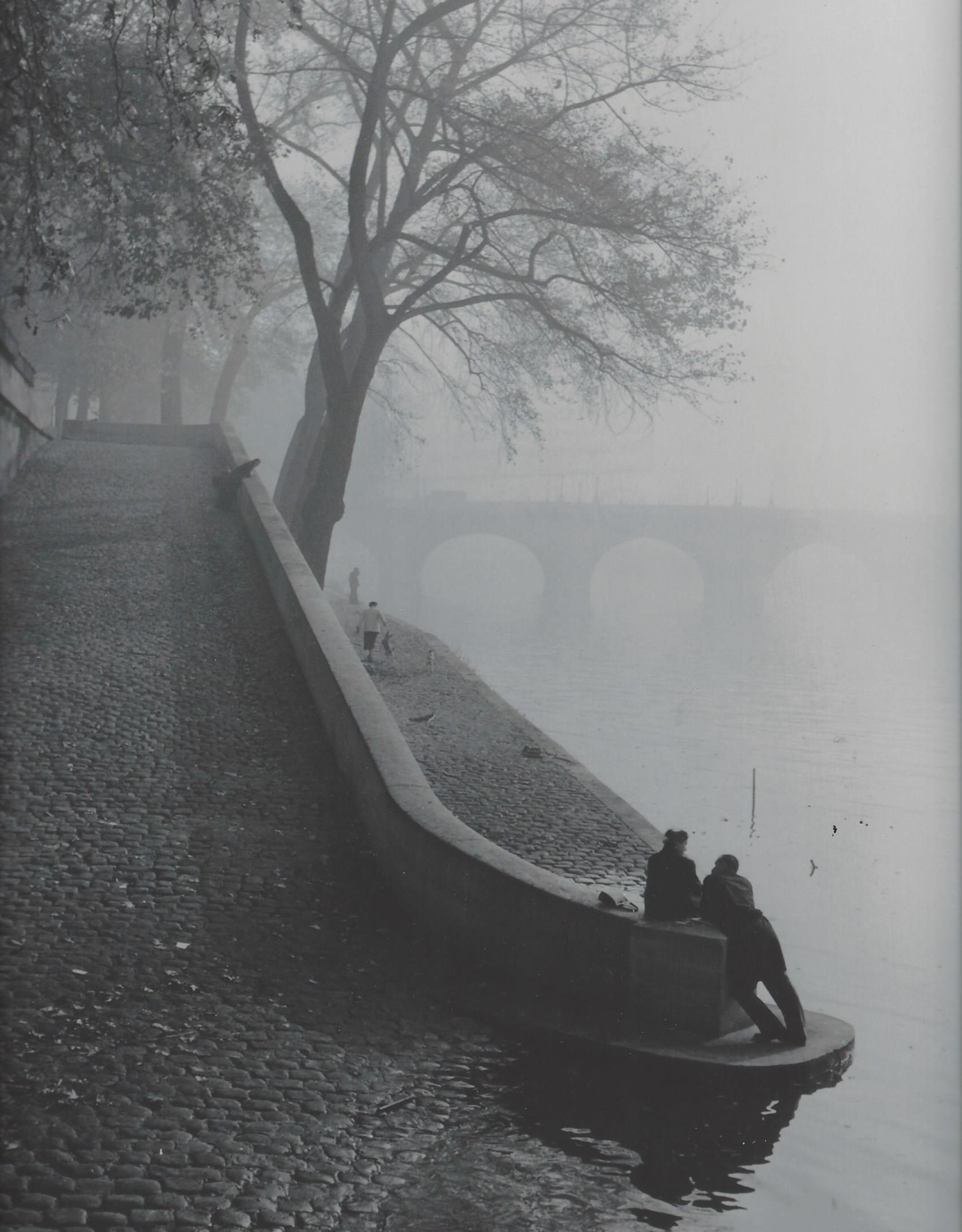 Сена в тумане, Париж, 1950-е. Фотограф Кис Шерер