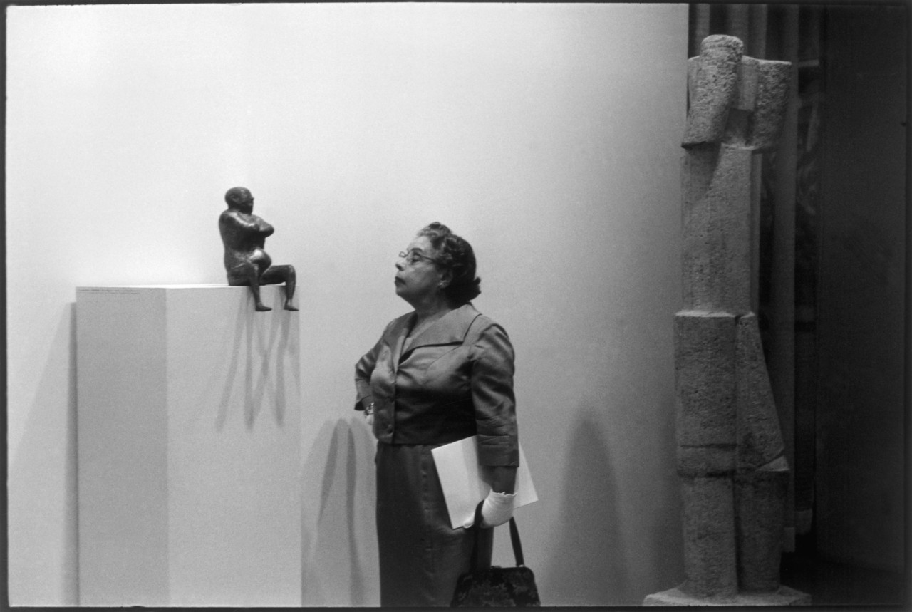Музей современного искусства, Нью-Йорк, 1959. Фотограф Ева Арнольд