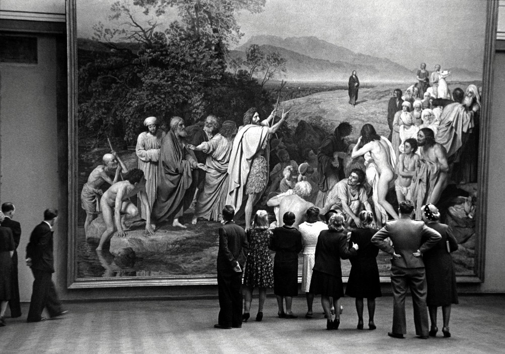 Явление Христа народу Александра Иванова, Третьяковская галерея, Москва, 1947. Фотограф Роберт Капа