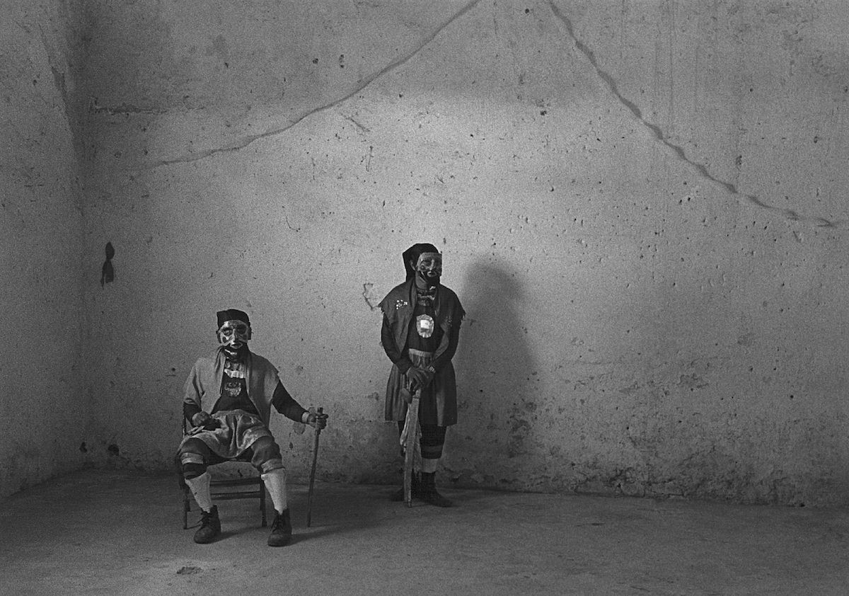 Танцоры, Мексика, 1986. Фотограф Флор Гардуньо