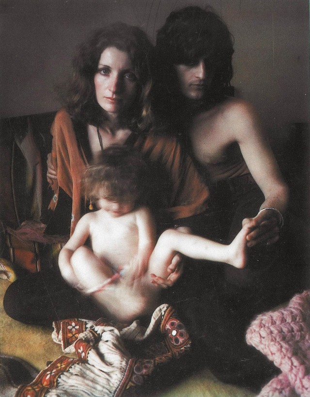 Вива и семья, 1973 год. Фотограф Мари Косиндас