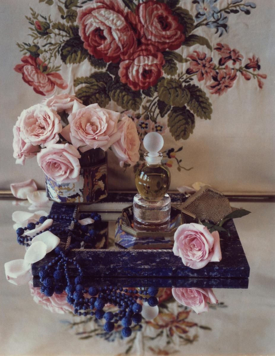 Чайная роза, 1984 год. Polaroid. Фотограф Мари Косиндас