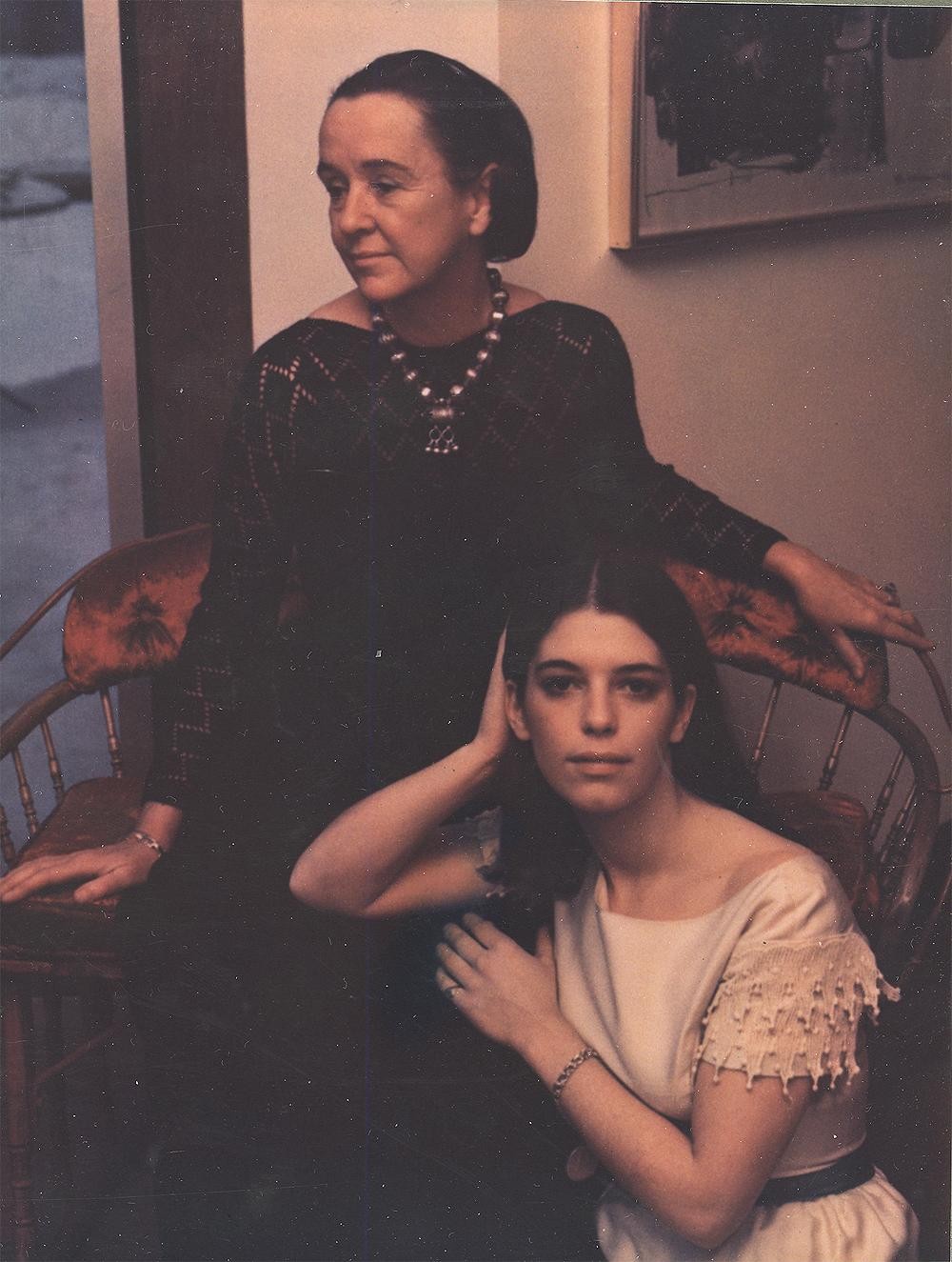 Портрет из серии «Афинские дамы», 1969 год. Фотограф Мари Косиндас