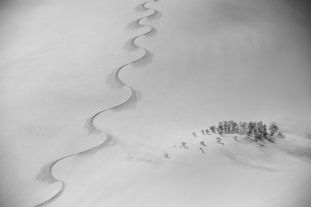 Трасса для сноуборда на горе Норикура. Близ села Хакуба, Япония. Фотограф Скотт Ринкенбергер
