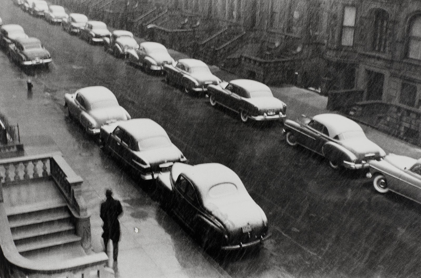 Из серии Из моего окна, Нью-Йорк, 1950-е. Фотограф Рут Оркин