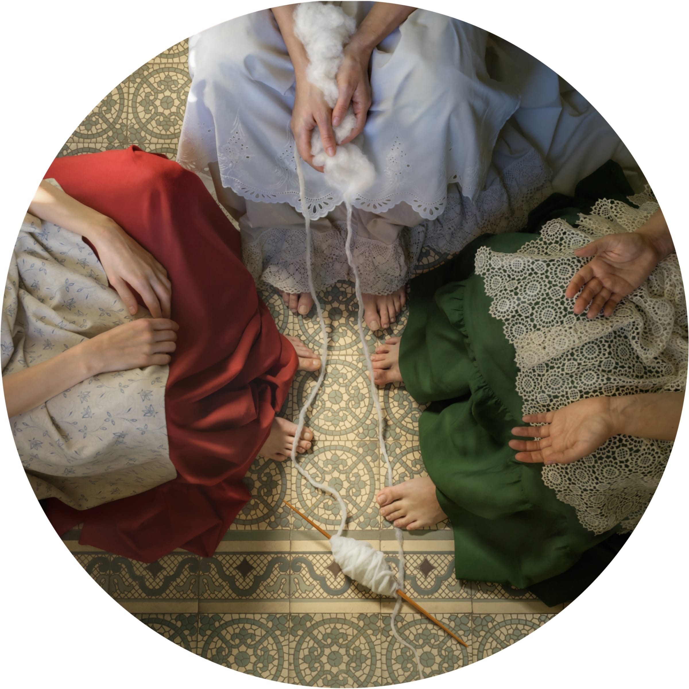 «Троица», 2020. Прядение-плетение – аллегория творения своего пути. Фотограф Катерина Белкина