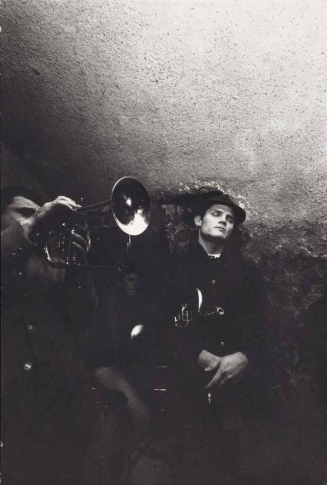Джазовый трубач Чет Бейкер, 1950 год. Фотограф Жан-Филипп Шарбонье