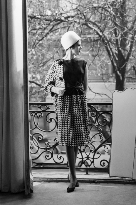 Презентация модного дома Givenchy. Париж, 1961 год. Фотограф Жан-Филипп Шарбонье