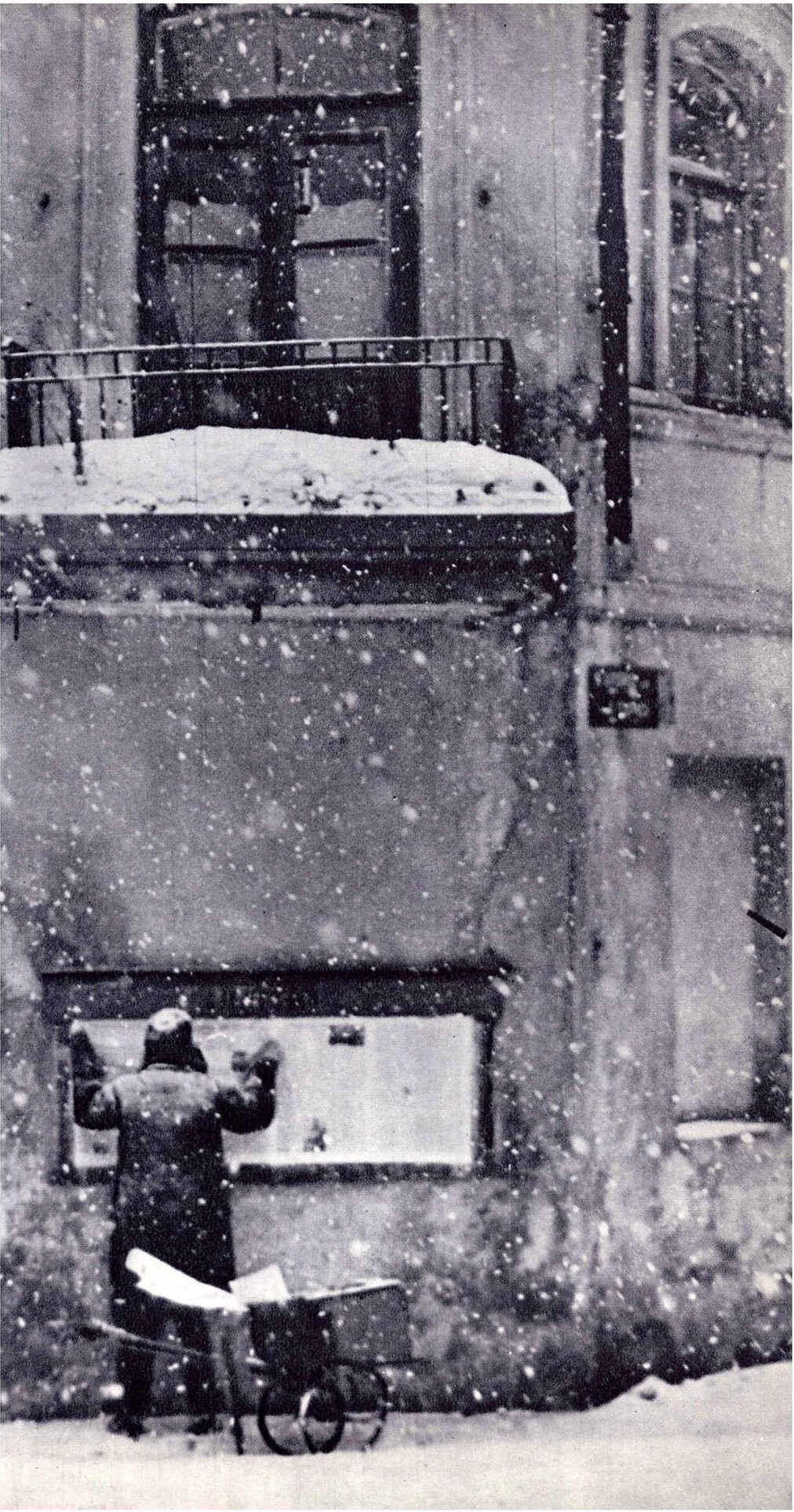 Зимнее утро, 1965. Фотограф Ромуальдас Ракаускас