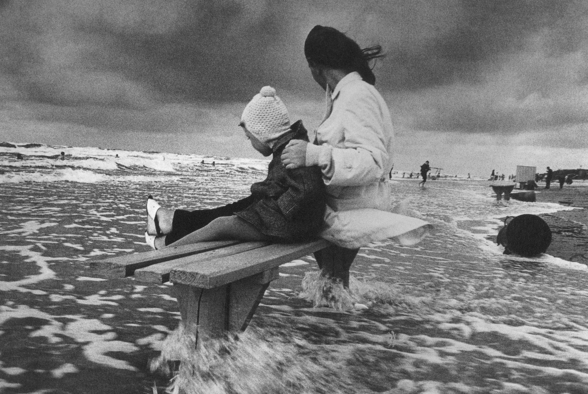 На Балтийском море, Гируляй, 1972. Фотограф Антанас Суткус