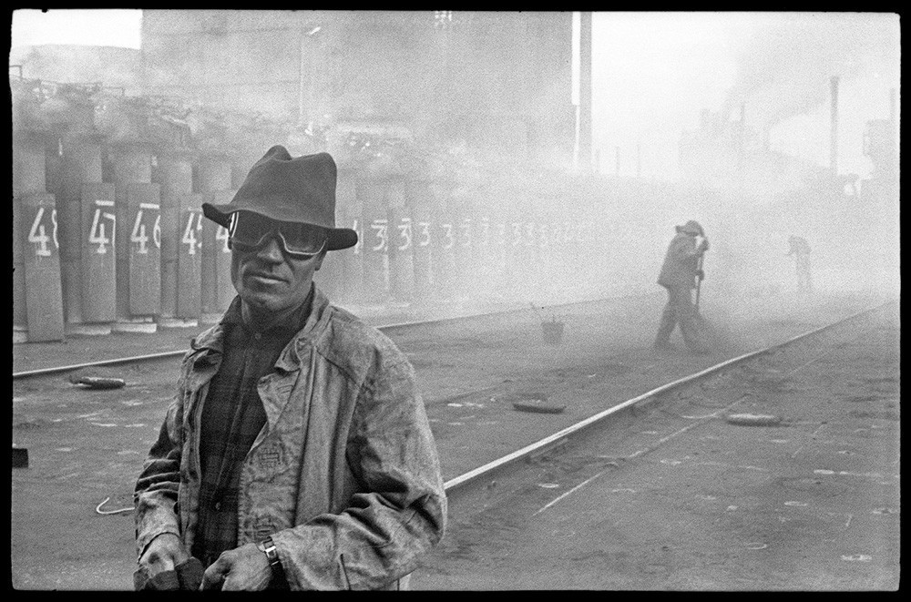 Портрет люкового в шляпе. КМК, Новокузнецк, 1977. Фотограф Владимир ...