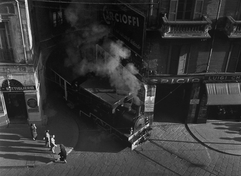 Трамвай, Милан, 1951. Фотограф Марио Де Бьязи