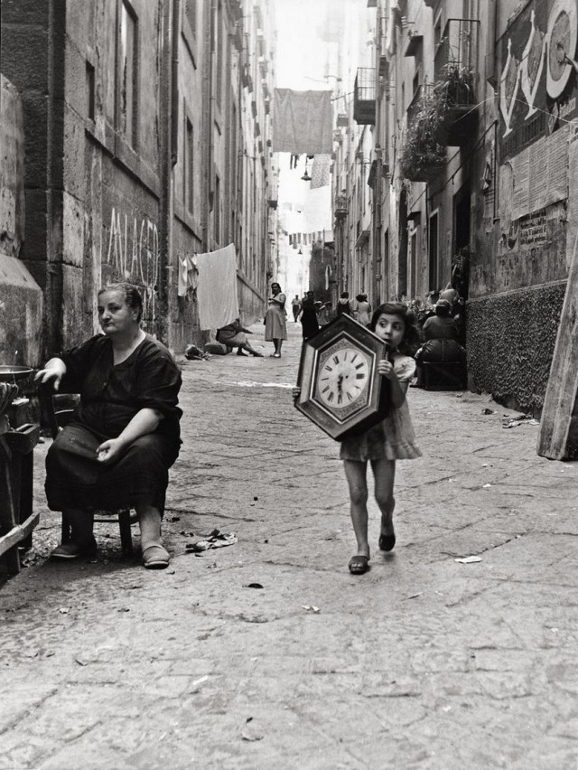 Неаполь, 1954. Фотограф Марио Де Бьязи