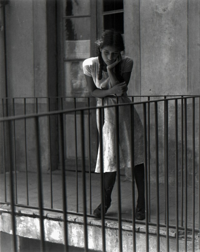 Задумчивость, 1931. Фотограф Мануэль Альварес Браво