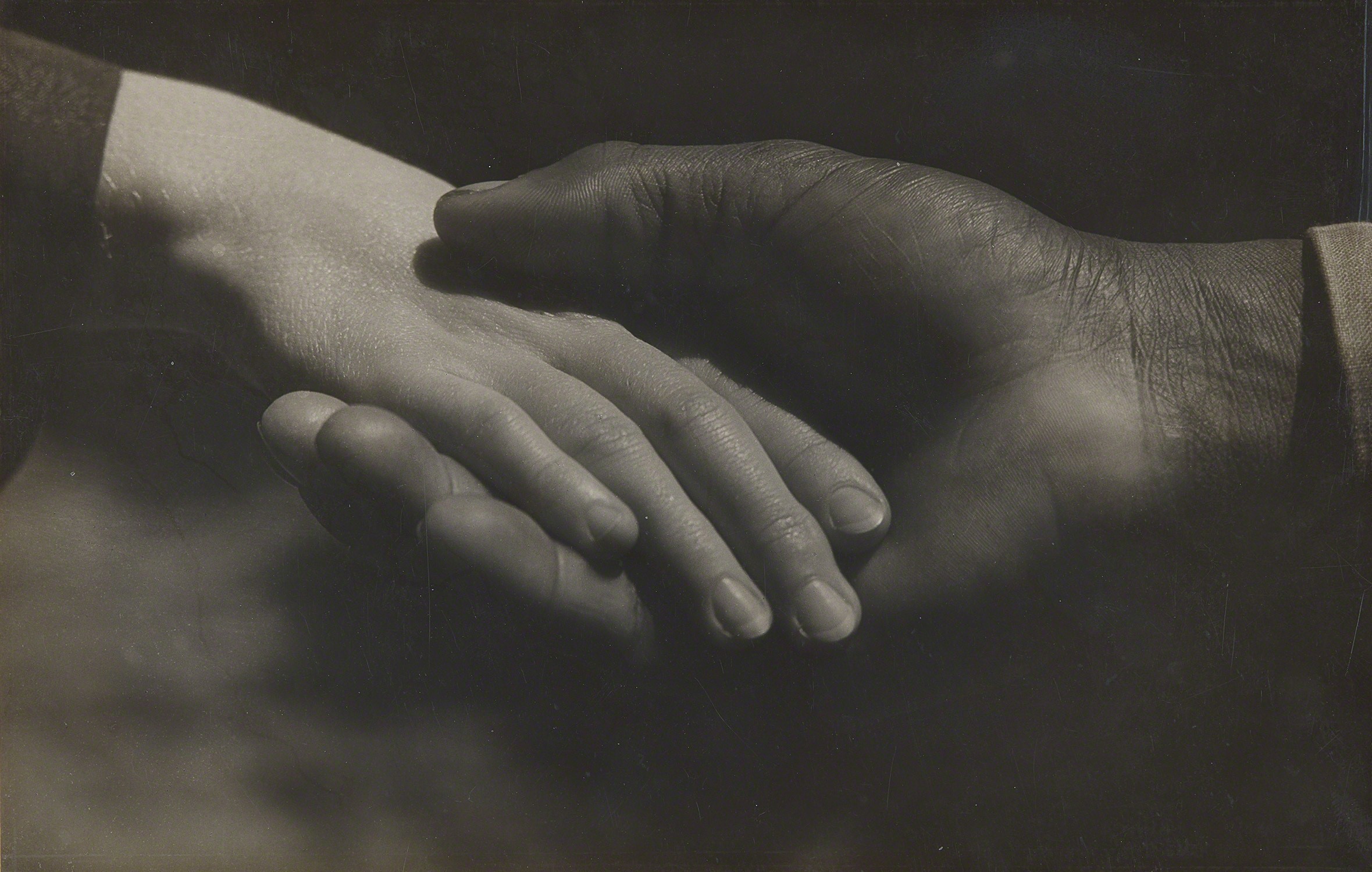 Две руки, 1930. Фотограф Консуэло Канага