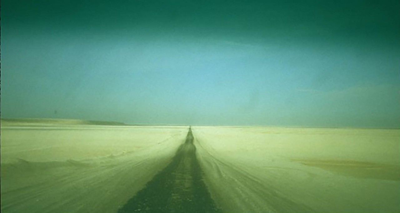 Дорога в рай, Иордания, 1999 год. Фотограф Долорес Марат