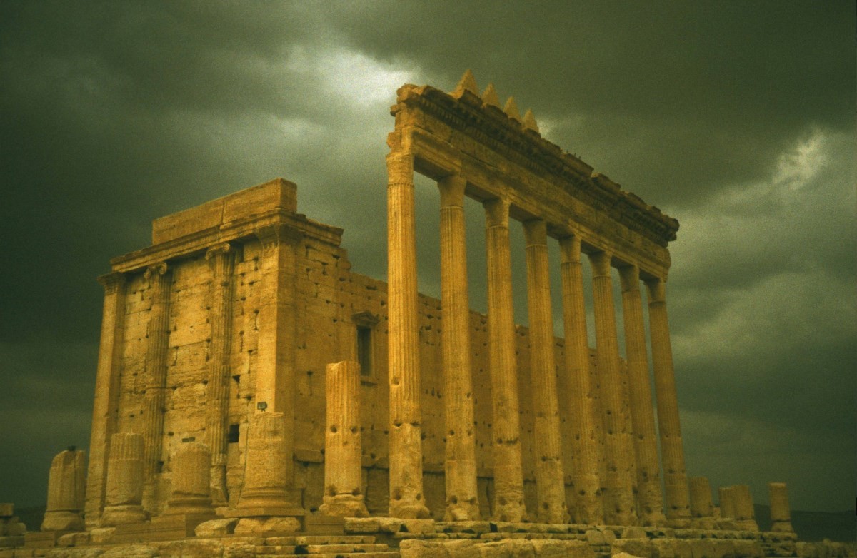 Колонны, Пальмира, Сирия. Фотограф Долорес Марат