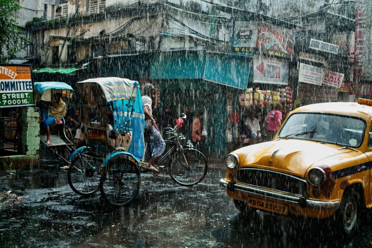 Поощрительная премия в категории Уличная фотография, 2021. Сезон дождей. Автор Джули Мэйфенг